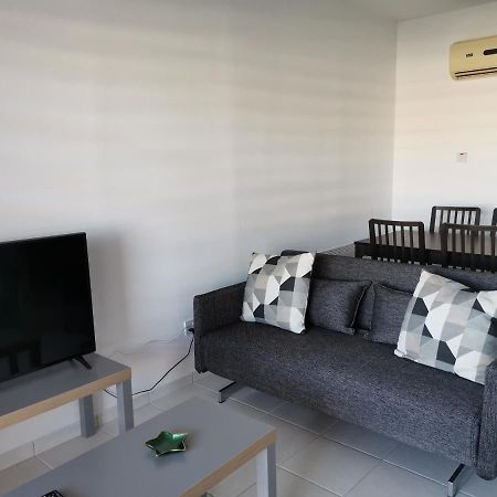 Iris Village, Near Kings Avenue Mall - By Imh Travel & Tours Paphos Bagian luar foto